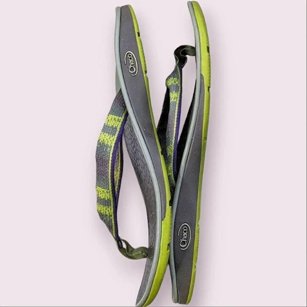 Chaco Lime Olive Green Thong Style Flip Flop Sandals size 9.5 10